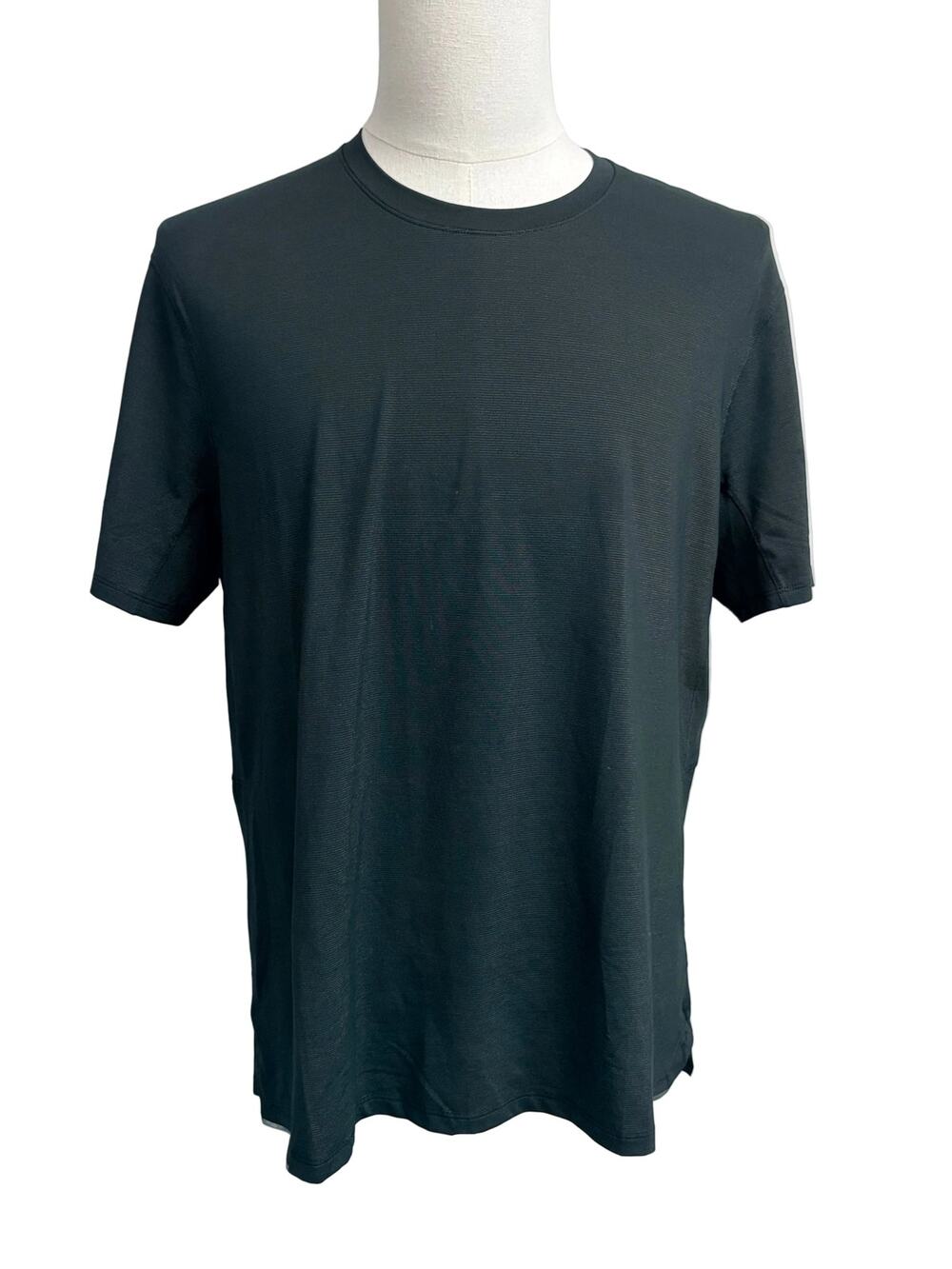 Lululemon Men's Short sleeve t-shirt